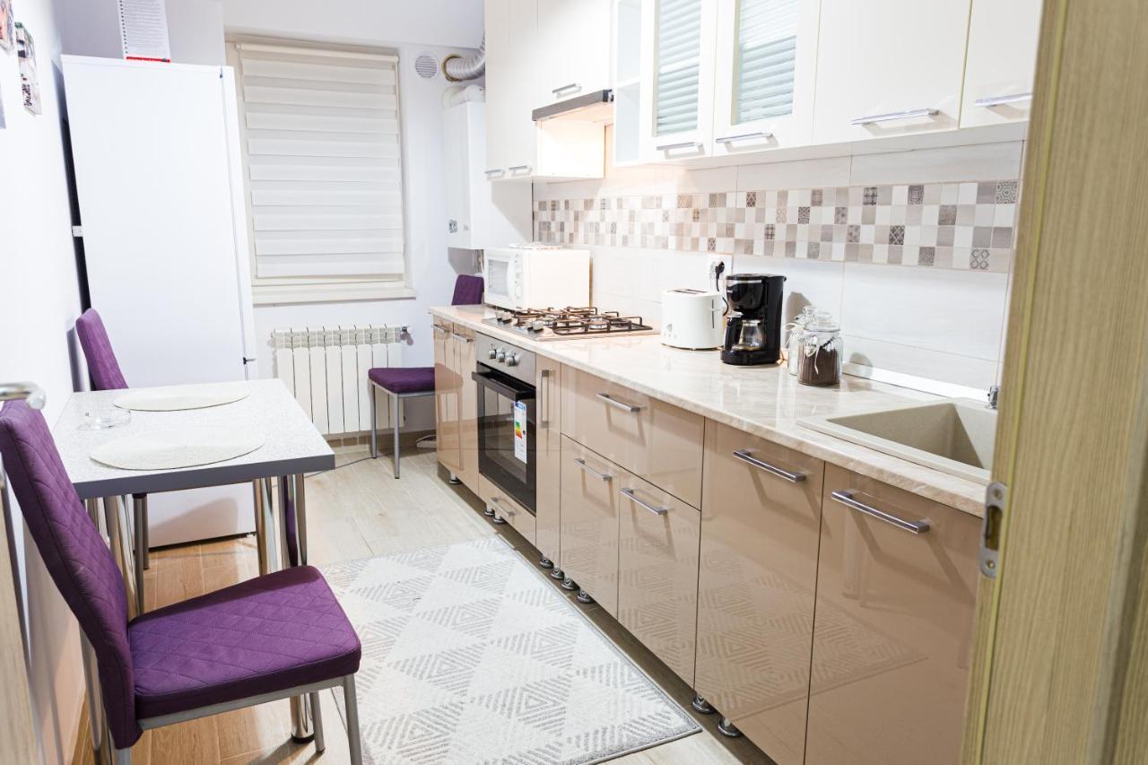 Unique Hotel Apartments Grand Residence Яссы Экстерьер фото