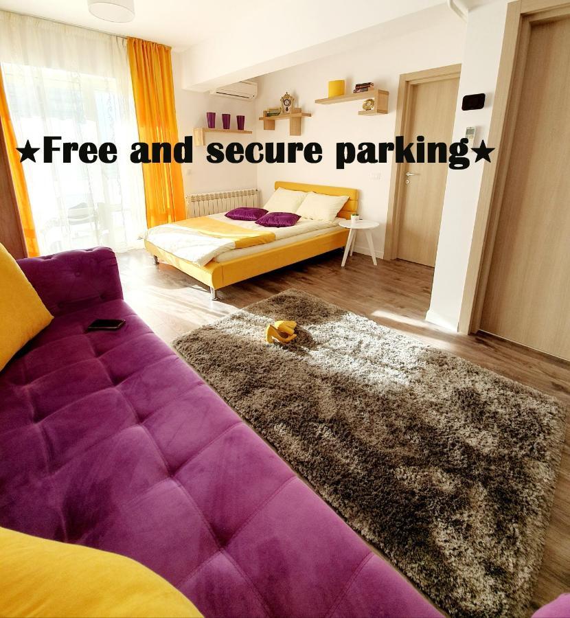 Unique Hotel Apartments Grand Residence Яссы Экстерьер фото